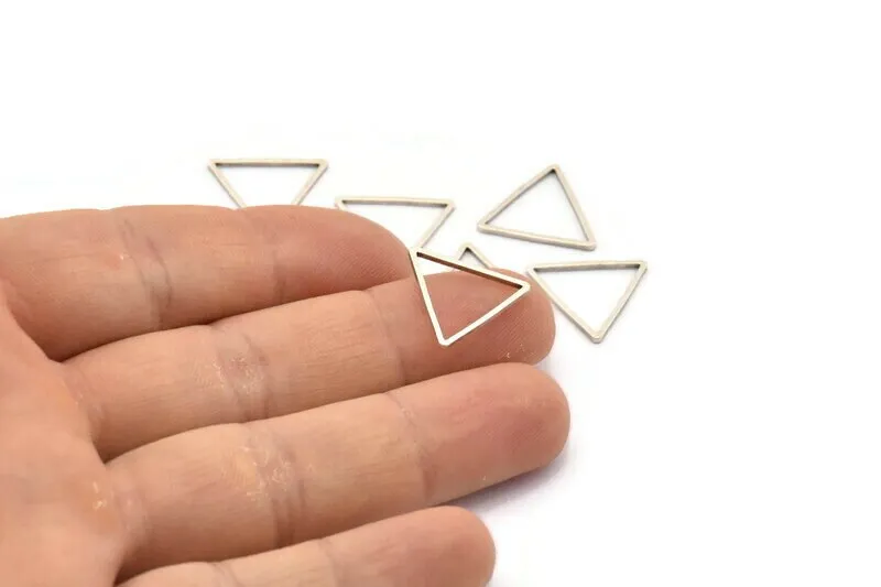 17mm Silver Triangles, 12 Antique Silver Plated Brass Triangles (17x17x17mm) Bs-1123 H0050