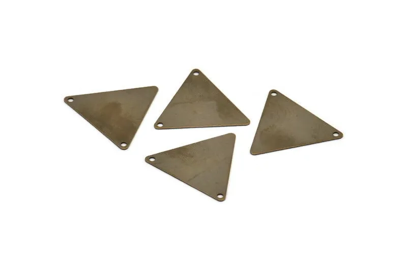 20 Antique Brass Triangle Charms 2 Holes (22x25mm)  K211