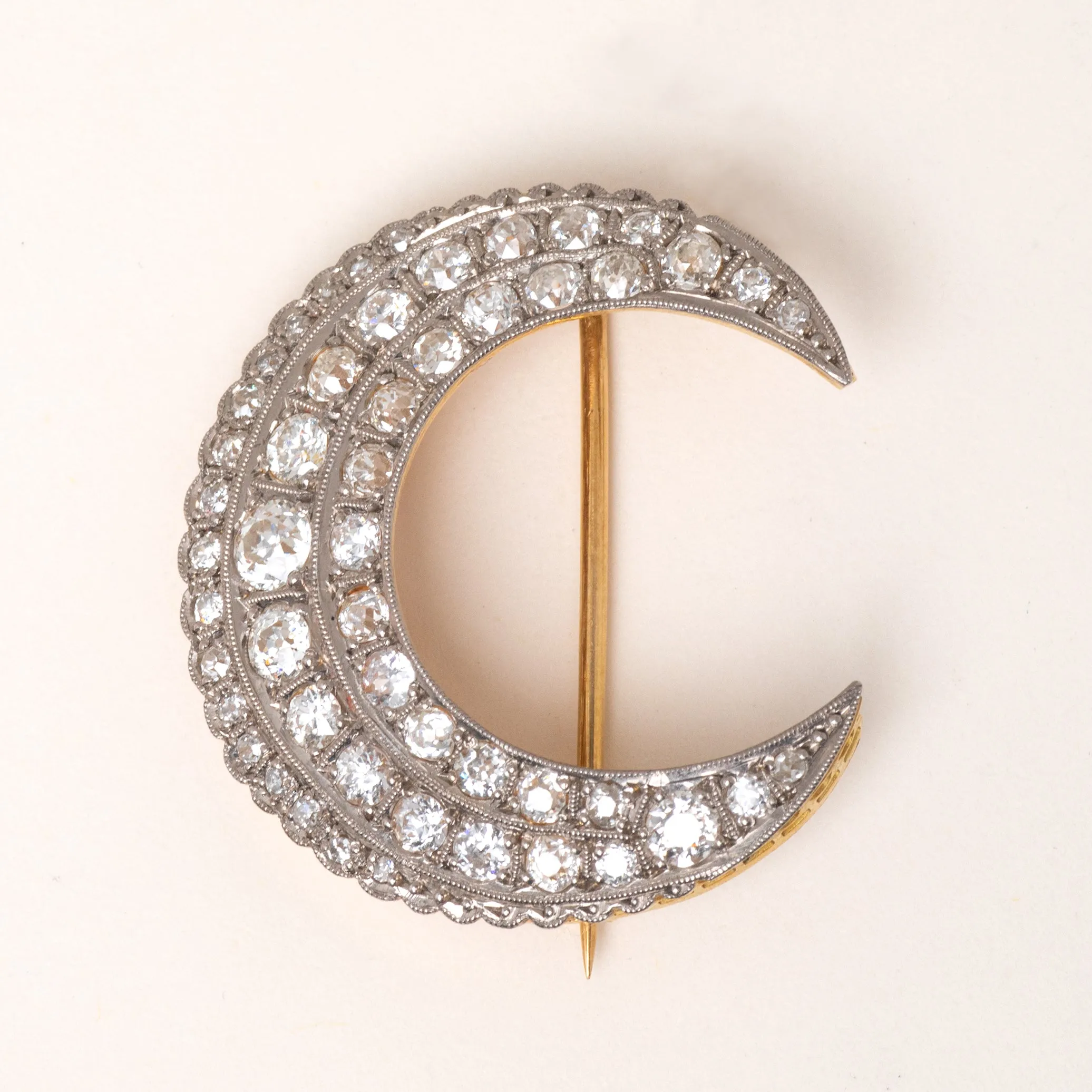 Antique 18ct Gold Diamond Crescent Moon Brooch Pendant 2.30ct