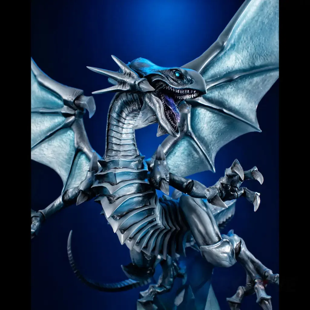 Art Works Monsters: Yu-Gi-Oh! Duel Monsters Blue Eyes White Dragon Holographic Edition