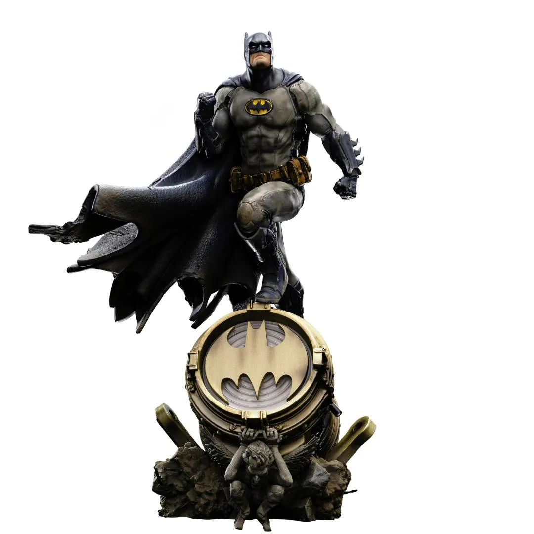 CCXP 23 Exclusive DC Comics Batman Deluxe Statue by Iron Studios