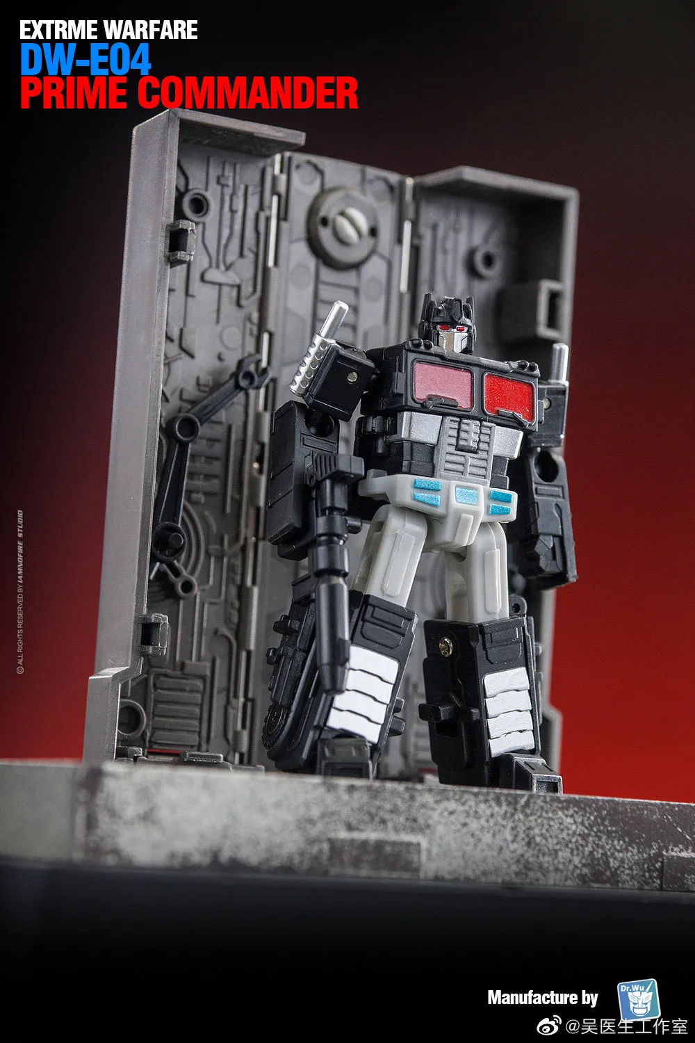 Dr.Wu & Mechanic Studio Extreme Warfare DW-E04B DWE04B Prime Commander (Optimus Prime)  w/ convoy Legends Class (Core Class) fit to Earthrise Titan Class  Black Version 6cm / 4.6"