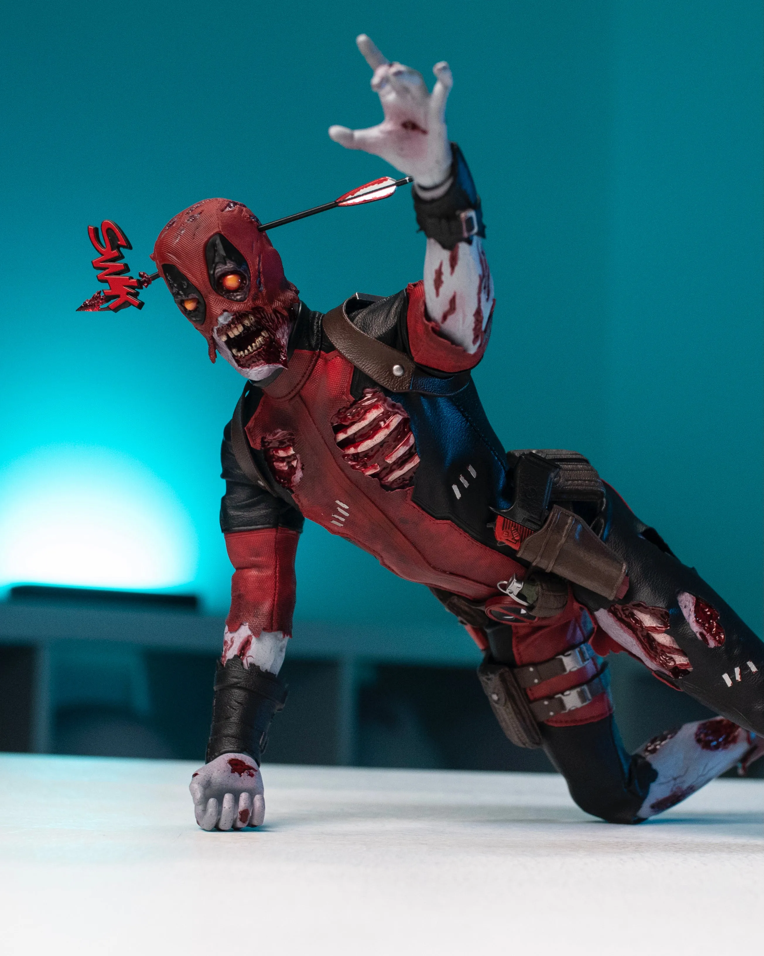 Hot toys CMS06 Marvel Zombies Zombie Deadpool