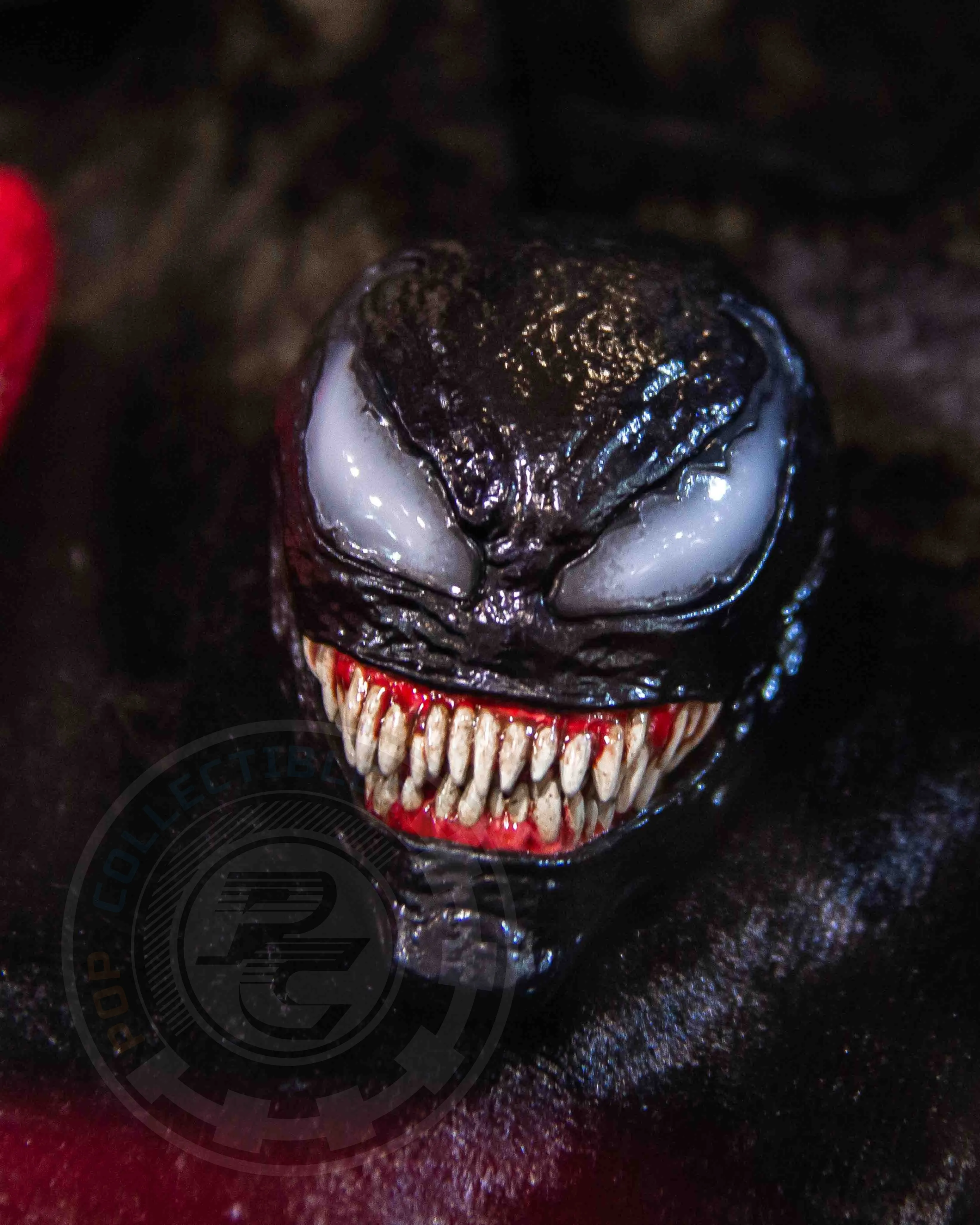 Hot Toys MMS590 Exclusive Edition Venom Figure - Highly Detailed Collectible from Marvels Spider-Man Universe